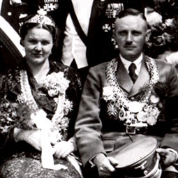 Martha Wiemann & Adolf Wedderwille1938